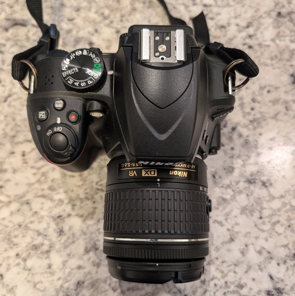 Nikon D3400 Black DSLR Camera - Picture 2 of 9